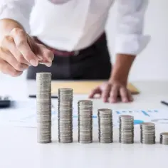 Fundusz inwestycyjny od podstaw: Jak bezpiecznie pomnażać pieniądze bez ryzyka?