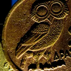 Jaka była waluta w Grecji przed euro? Poznaj historię drachmy